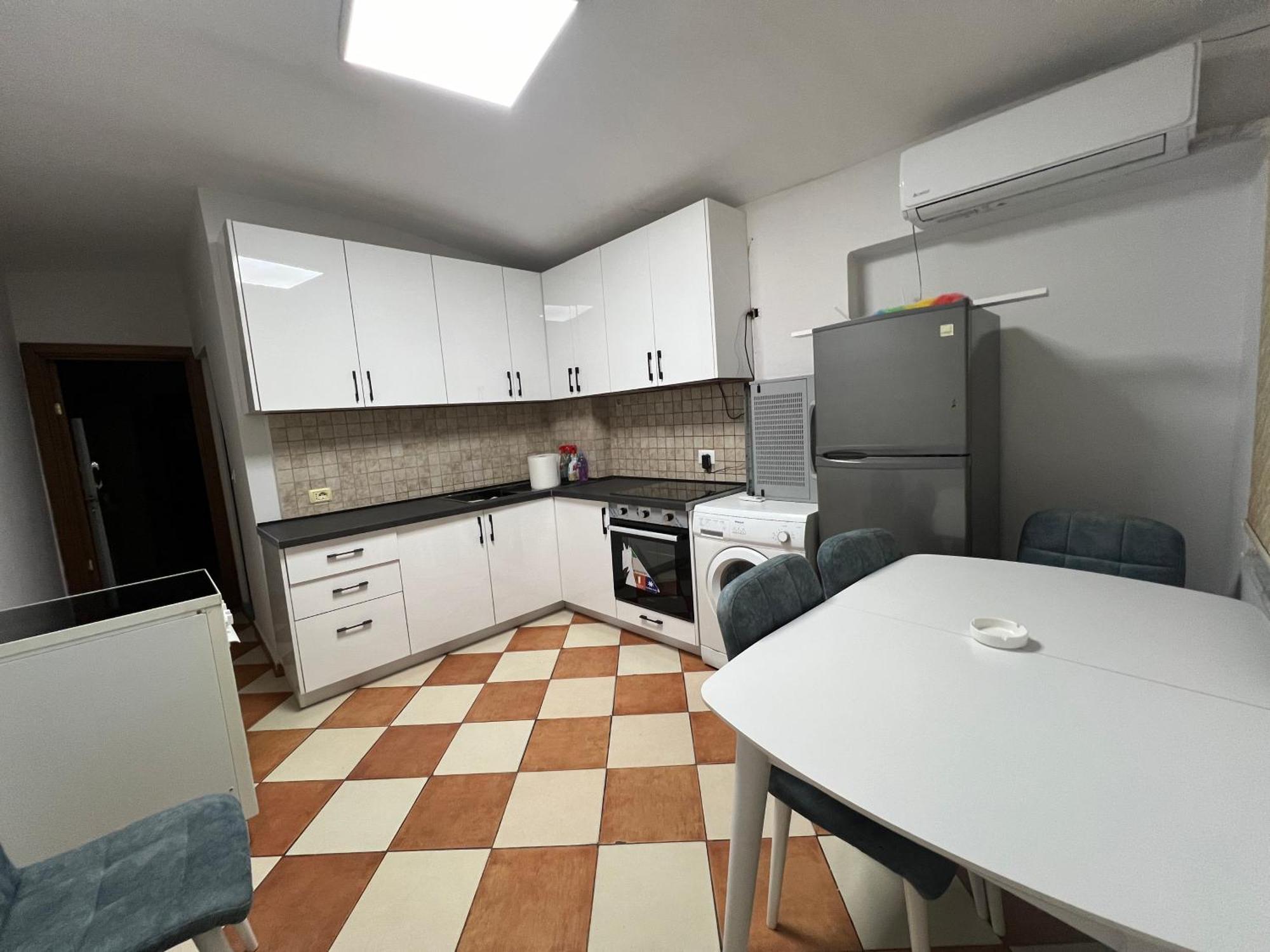 Sisterhood Hostel-Female Only Tiranë Luaran gambar