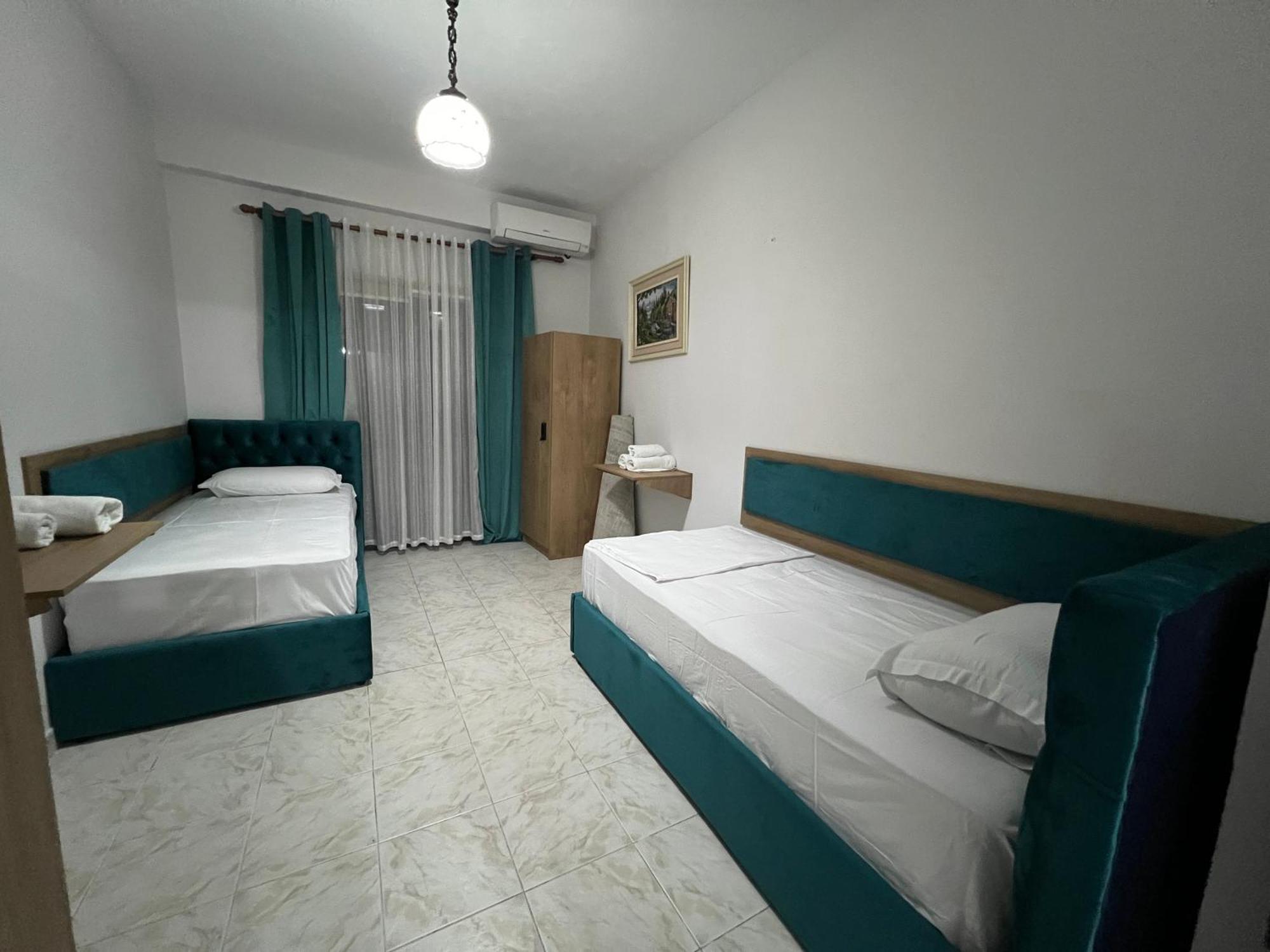 Sisterhood Hostel-Female Only Tiranë Luaran gambar