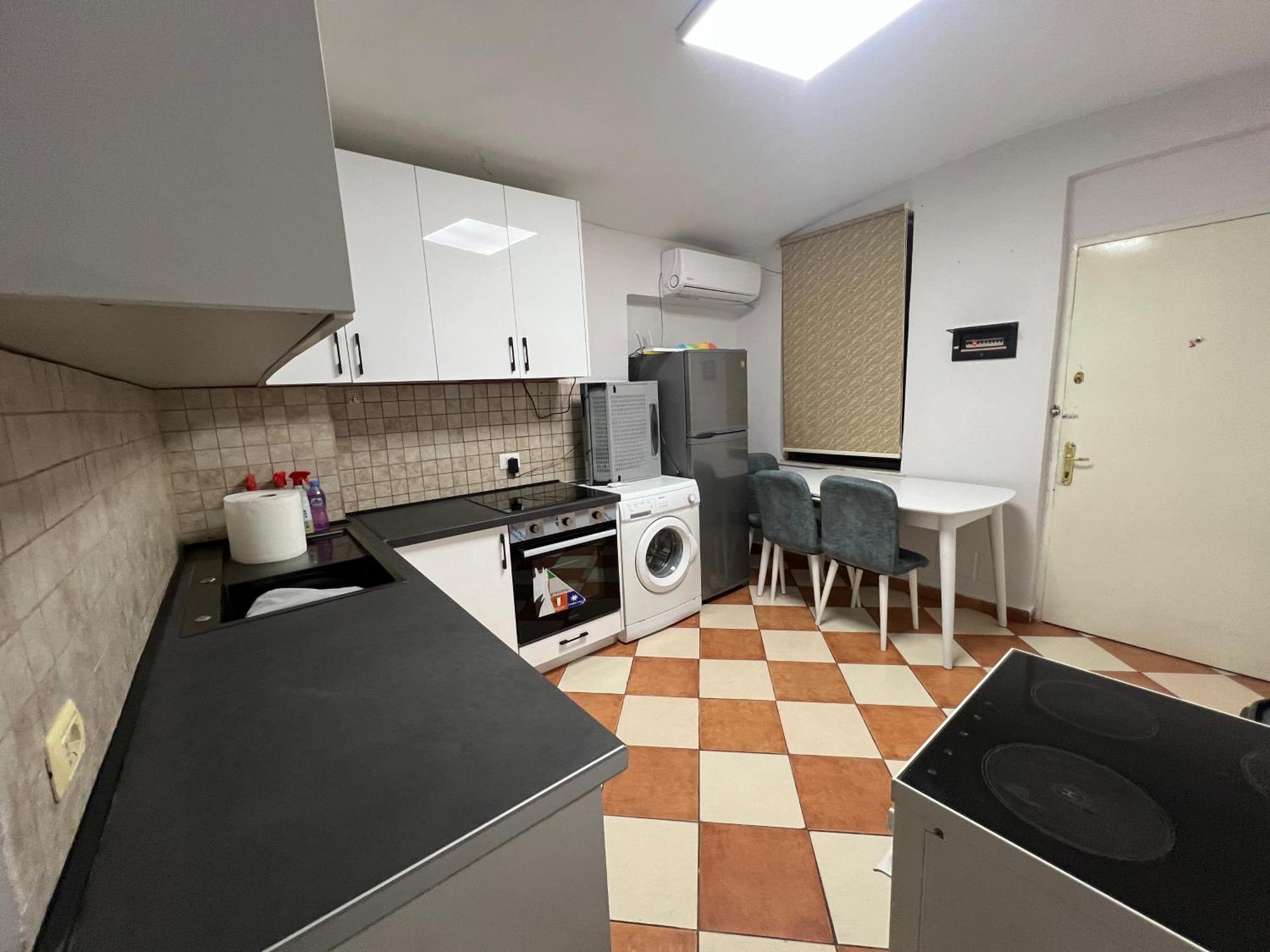 Sisterhood Hostel-Female Only Tiranë Luaran gambar